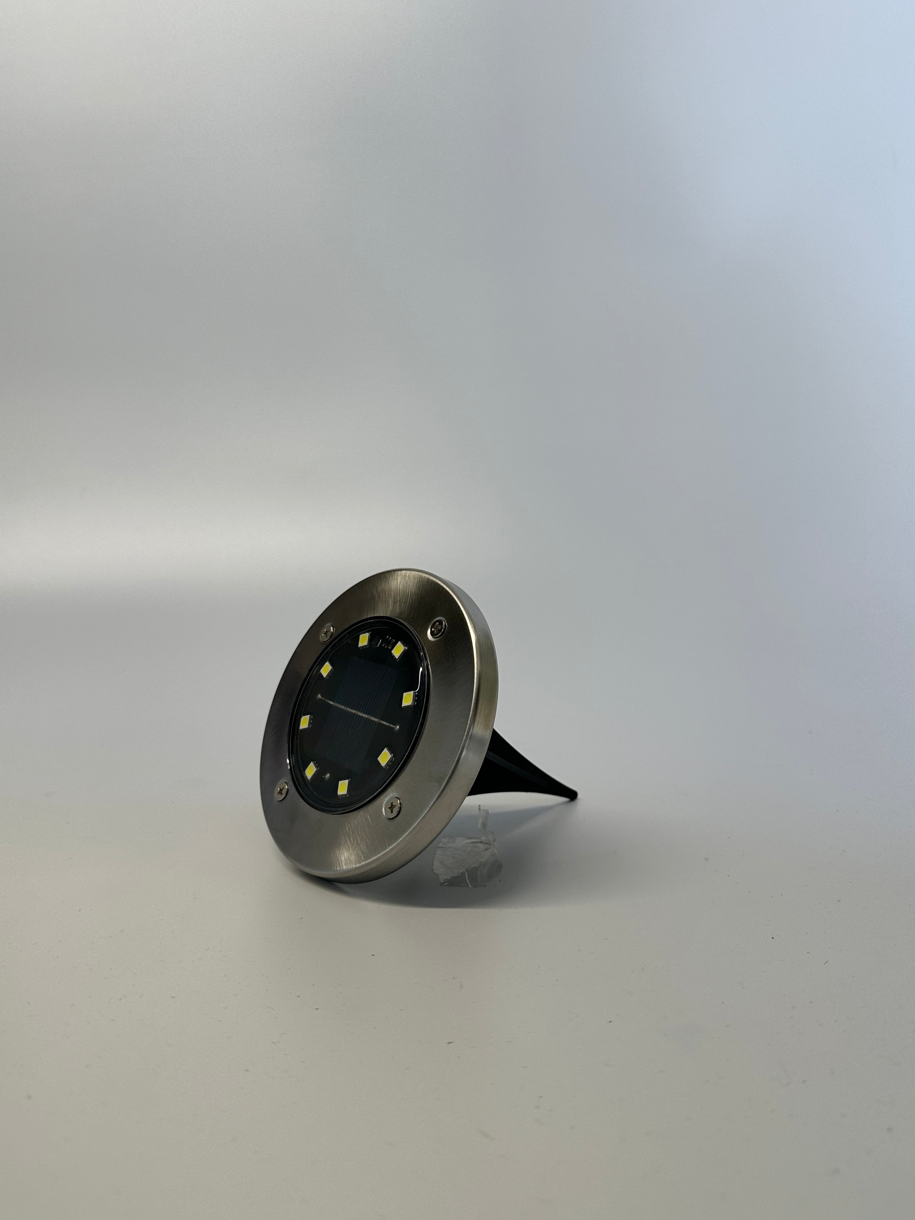 Solarna lampa gruntowa